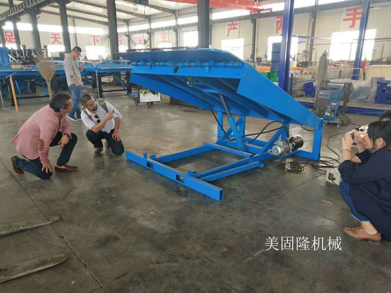 阿勒泰固定式登车桥哪家好